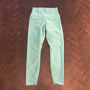 Alo size m green pants